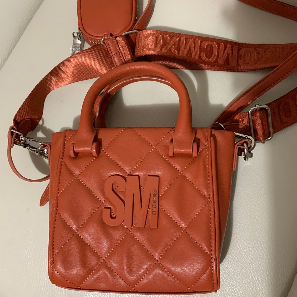 Steve Madden coral handbag